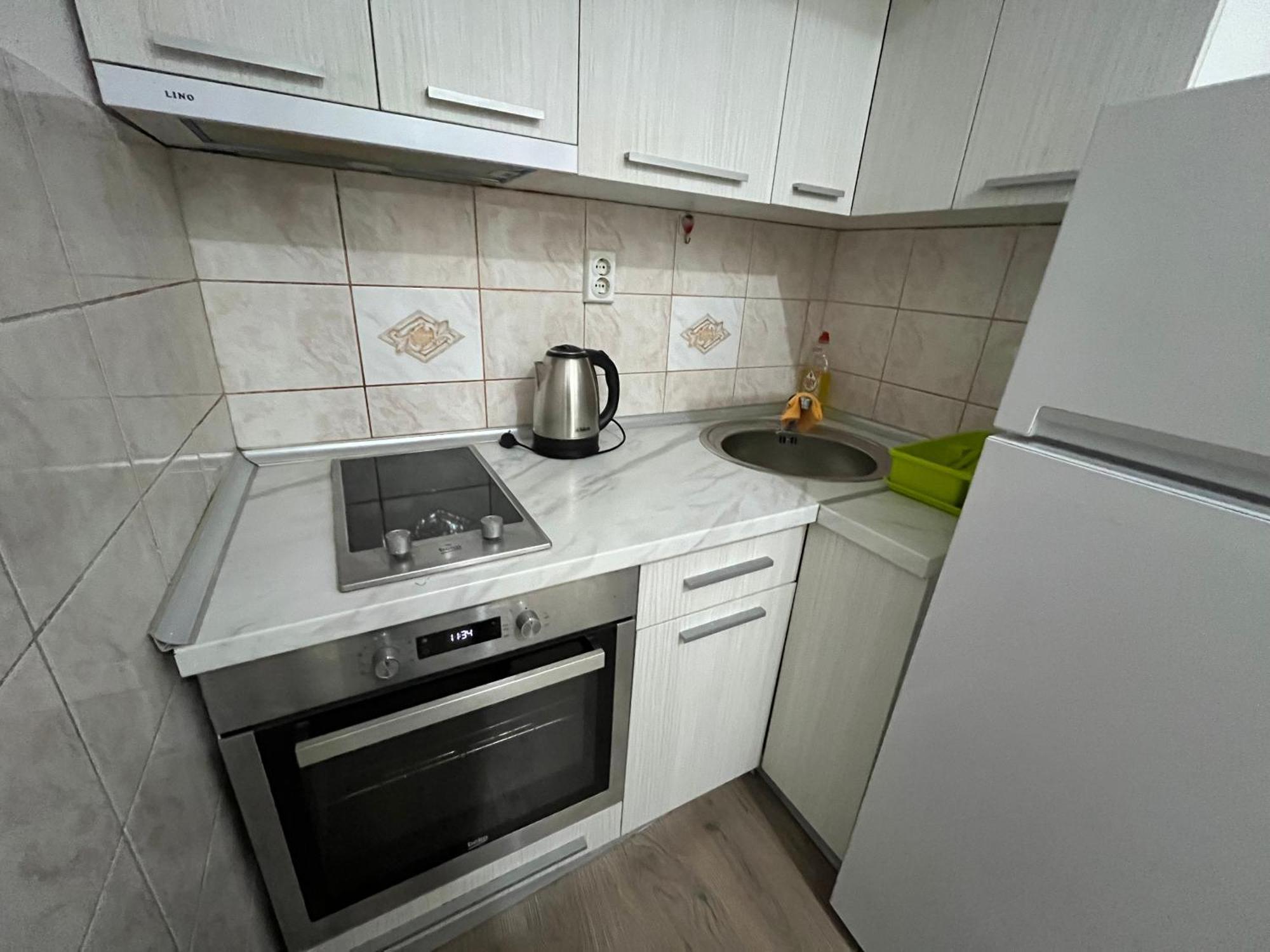 M - Square Private Rooms Скопье Номер фото